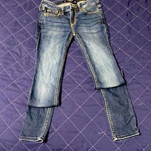 My girls growing!  Cleaning out her closet to buy things that fit!🤪